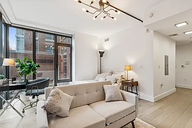 319 Schermerhorn Street, #4E