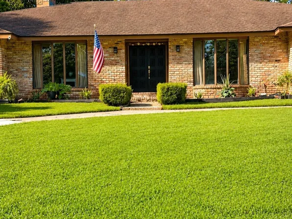 7751 Country Squire Dr, Mobile, AL 36695