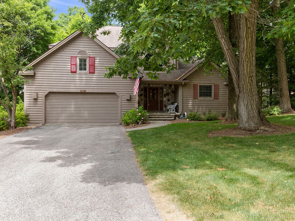 1st image of 1047 Briarwood Dr