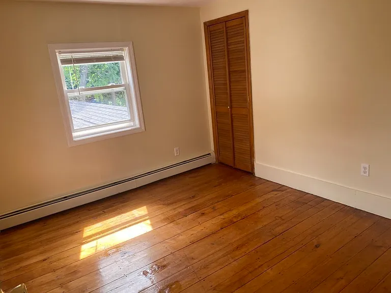 46 Lowell St #1A — Photo 9