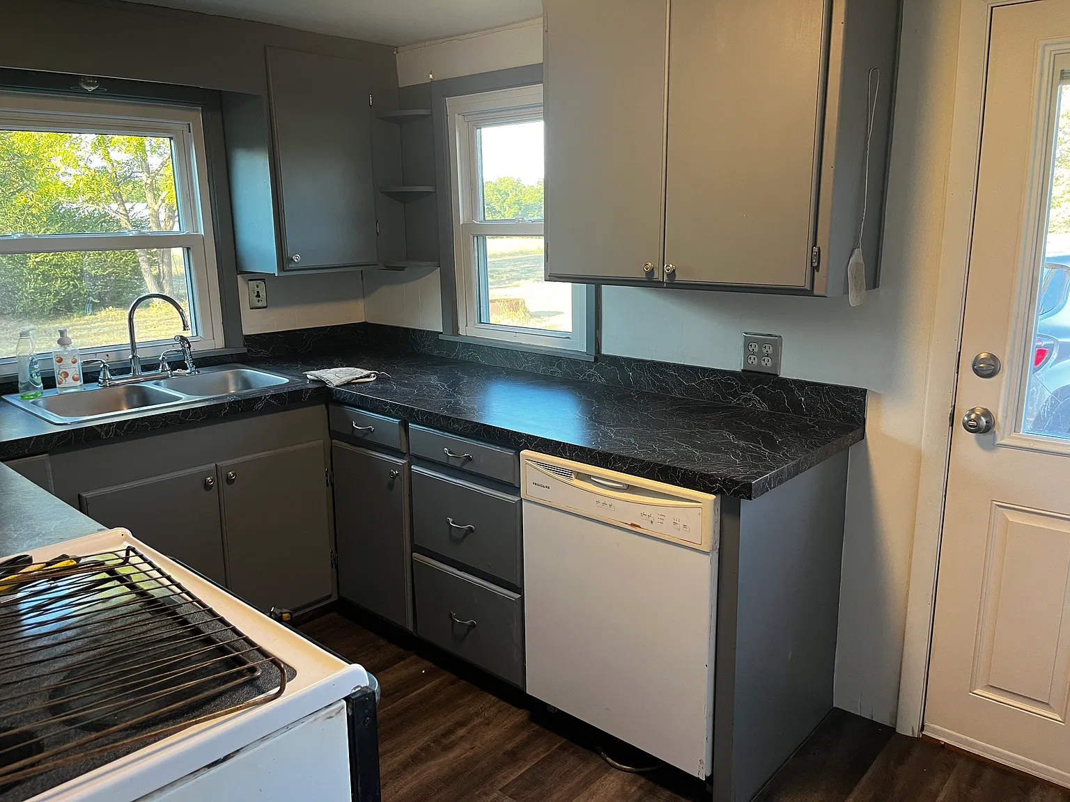 3 bed, 1114 sqft, $1,200 — Photo 3