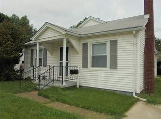 6 Holiday Ct, Henderson, KY 42420