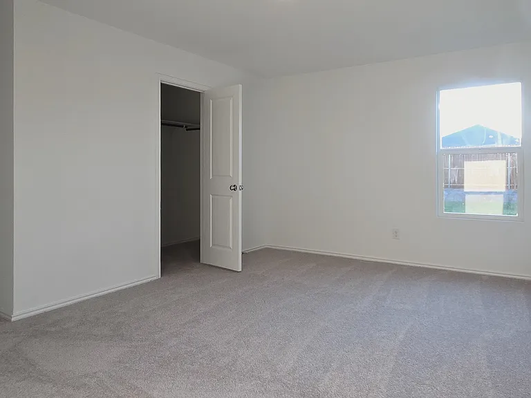 5836 Crystal Water Way — Photo 6