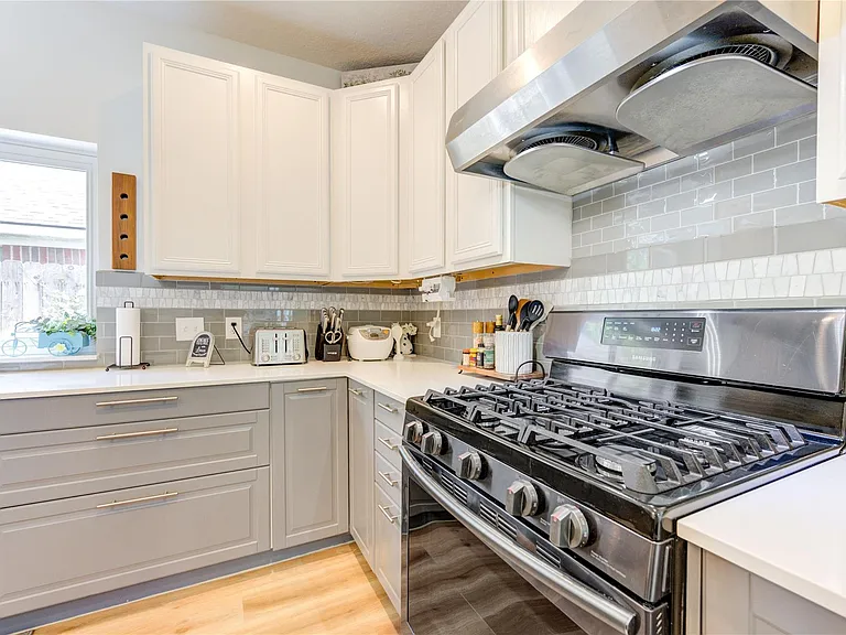 20723 Nettlebrook Ln — Photo 10