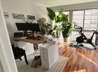 405 W Oakdale Ave #333, Chicago, IL 60657