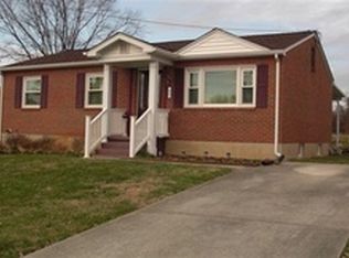606 E Augusta Ave, Vinton, VA 24179
