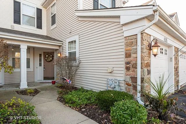 4335 Shooting Star Dr — Photo 1