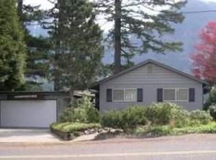 712 Skamania Landing Rd, Stevenson, WA 98648
