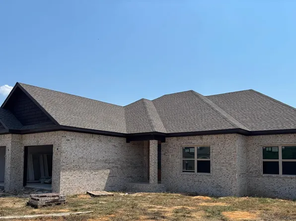 872 Diamond Dr, Walnut Ridge, AR 72476