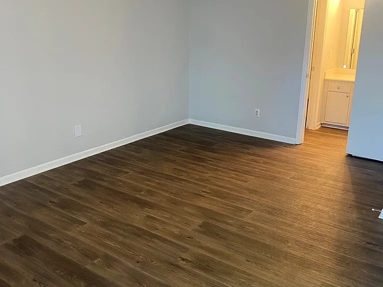 2048 16th St NE #2048 — Photo 12