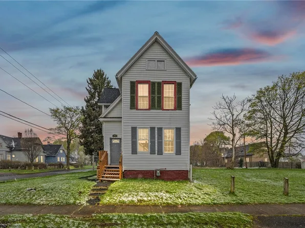 33 La Force St, Rochester, NY 14621