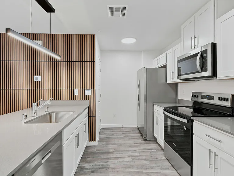 9673 Horseshoe Canyon St — Photo 56