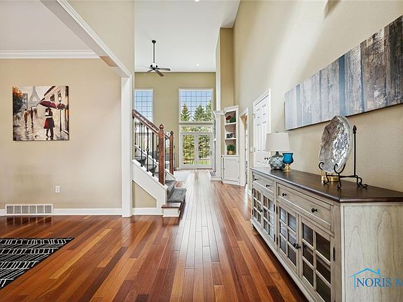 4th image of 8830 Kellie Ln