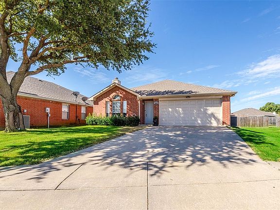 2nd image of 3009 Green Vista Ct