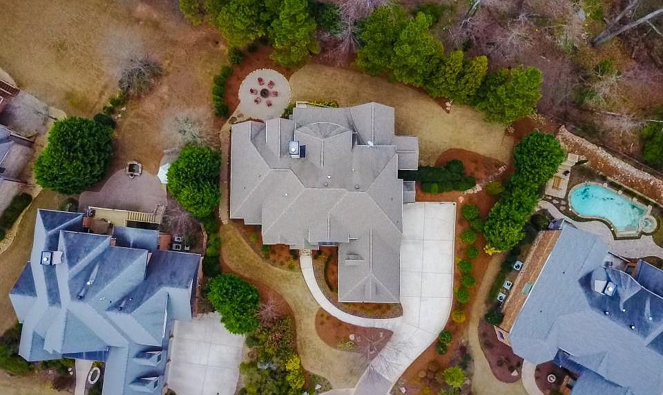 2nd image of 2567 Acacia Park Pl