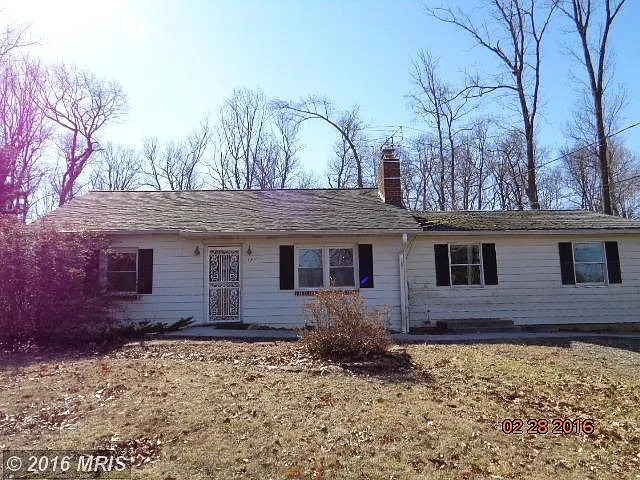 1301 Walker Rd photo 1