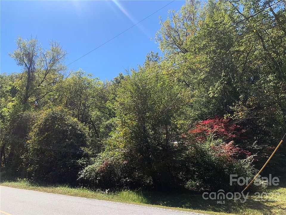 2nd image of 174 Roper Rd