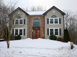 508 Hedge Row Ct, Cranberry Township, PA 16066