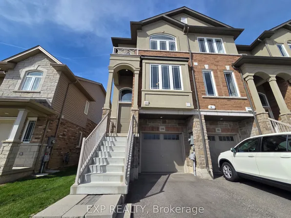100 Laguna Village Cres, Hamilton, ON L0R 1P0