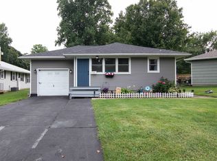 1202 E 32nd St, Marion, IN 46953