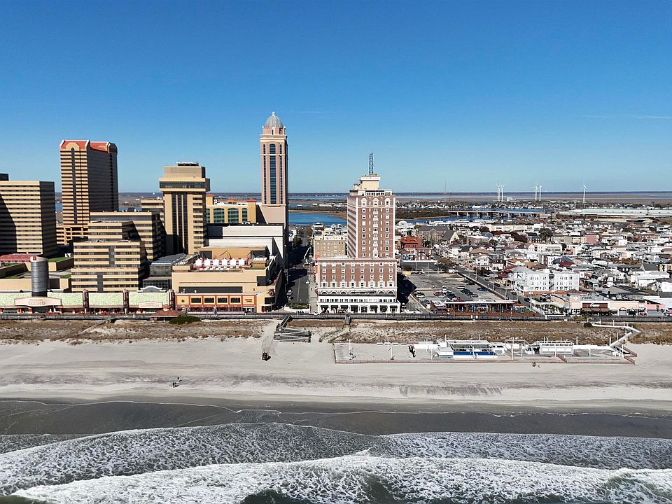 1st image of 2721 Boardwalk #1520