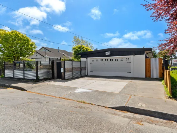 1078 John Hill Rd, Eureka, CA 95501