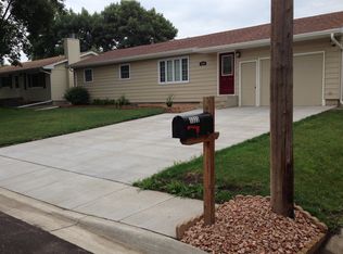 1323 McGovern Ave, Aberdeen, SD 57401