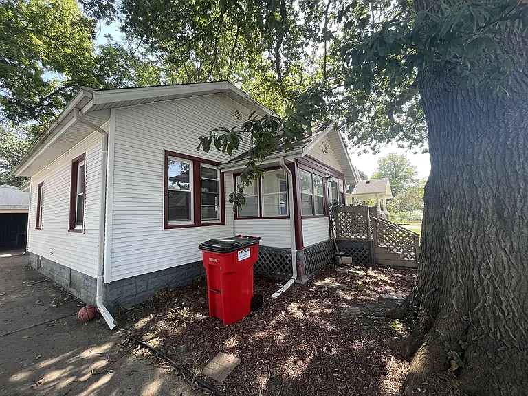 508 N Fair St — Photo 15