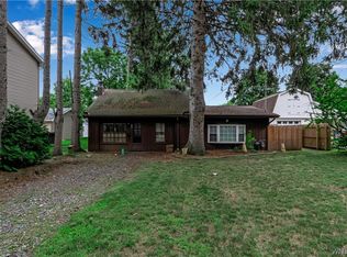 2765 Orchard St, Newfane, NY