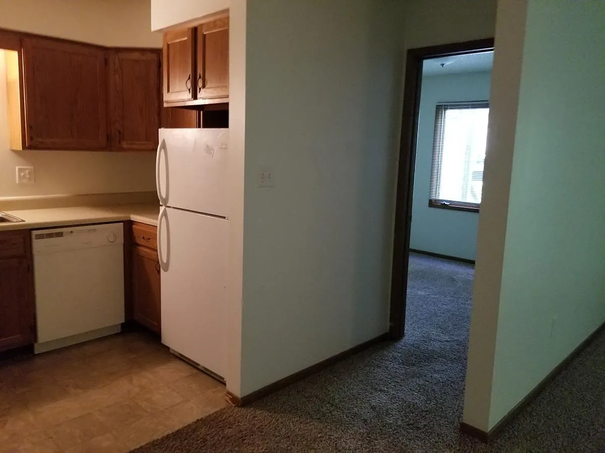Oak Creek Chateau — Photo 2