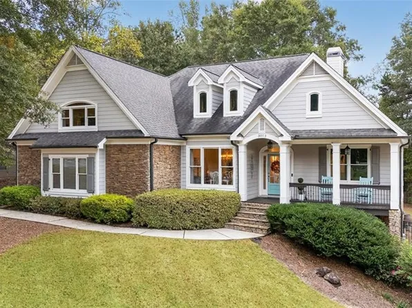 3012 Sweetwater Trl, Monroe, GA 30656