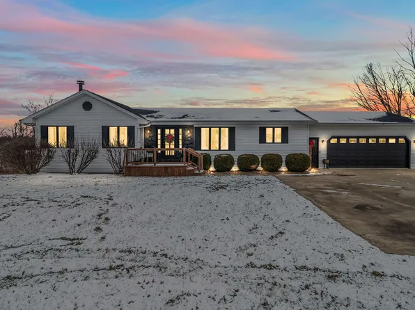 3100 Bankers Rd, Hillsdale, MI 49242