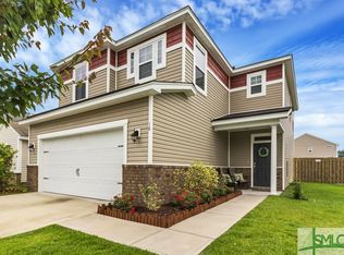 18 Spring Lakes Cir, Savannah, GA 31407