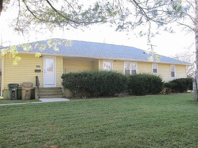 Main Image For 4201 Hegg Ave.