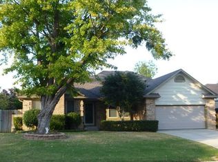 6829 N Park Dr, North Richland Hills, TX 76182