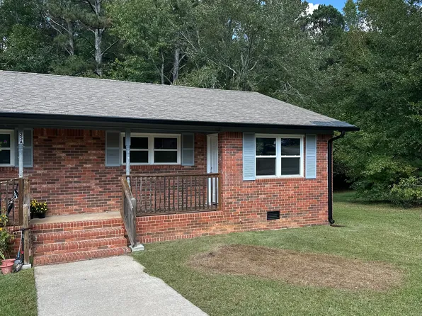 25 Fox Hall Dr #B, Douglasville, GA 30135