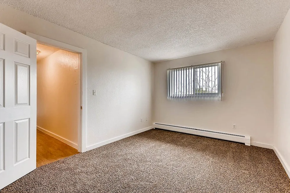1 bed, 600 sqft, $995 — Photo 3