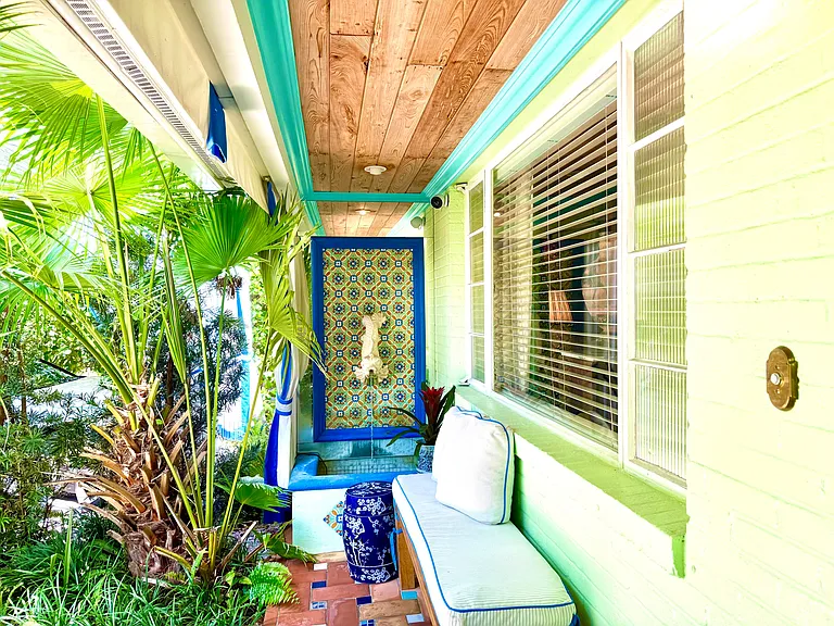 7704 Martin Ave — Photo 36