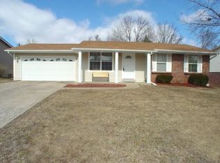 3613 Tarragon Dr, Saint Charles, MO