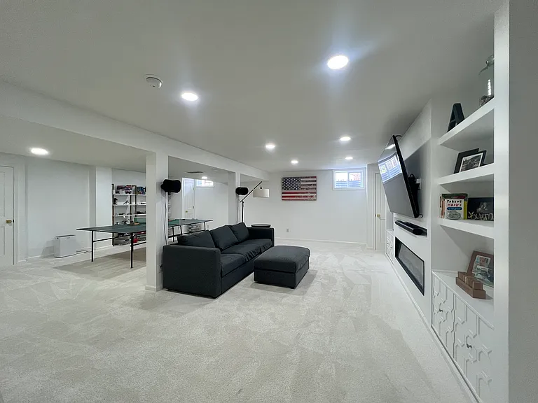 7025 Cavalry Ct — Photo 27