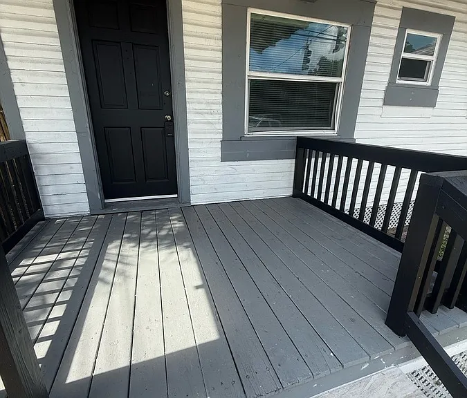 1103 Drew St #1 — Photo 6