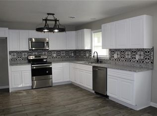 523 Hollywood Ave, Suffolk, VA 23434