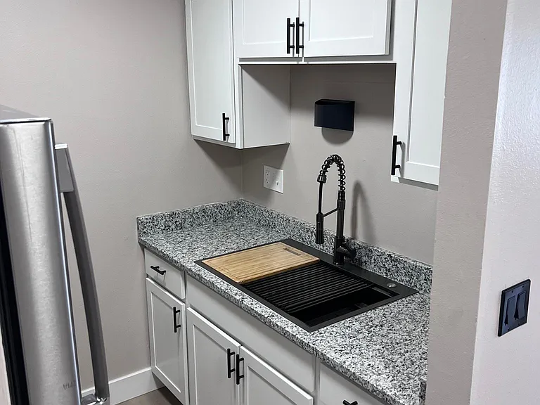 3106 W Greenfield Ave #109 — Photo 3