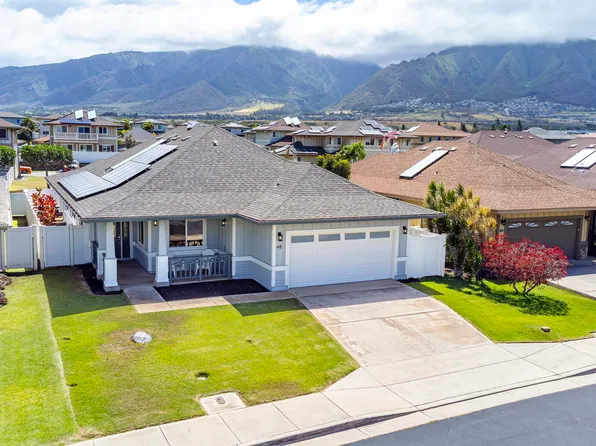 48 Hoku Puhipaka St, Kahului, HI 96732