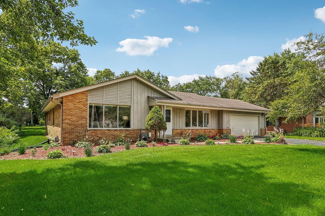 601 West Fairy Chasm ROAD, Bayside, WI 53217 | Zillow