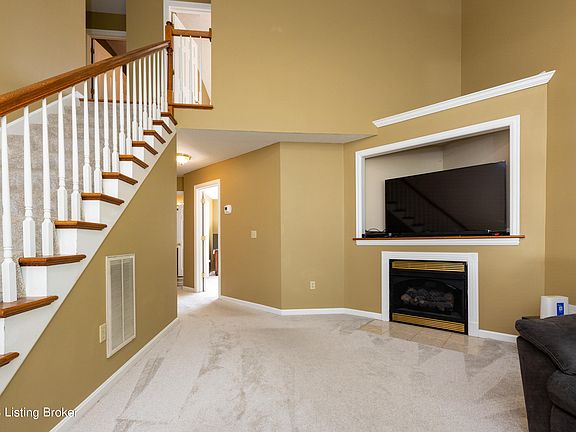 5th image of 5230 Cyprus Ct