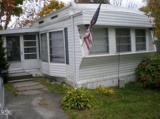 147 Pocono Point Rd, Danbury, CT 06810