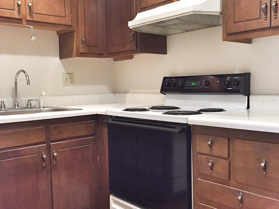 Lots of counter space!