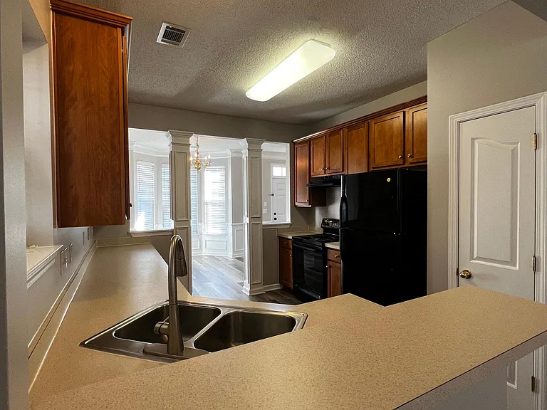 213 Nimbus Ct — Photo 15