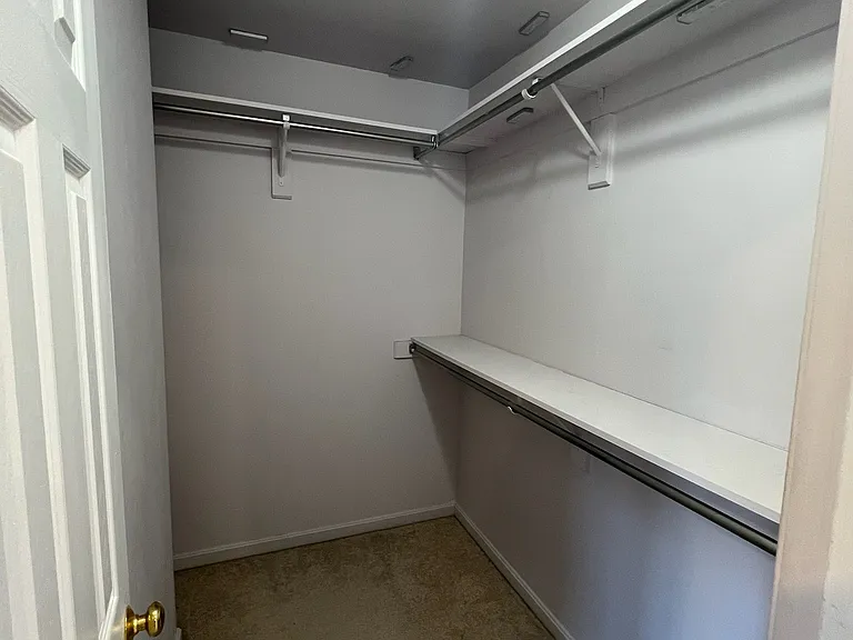 5942 Baron Kent Ln — Photo 12